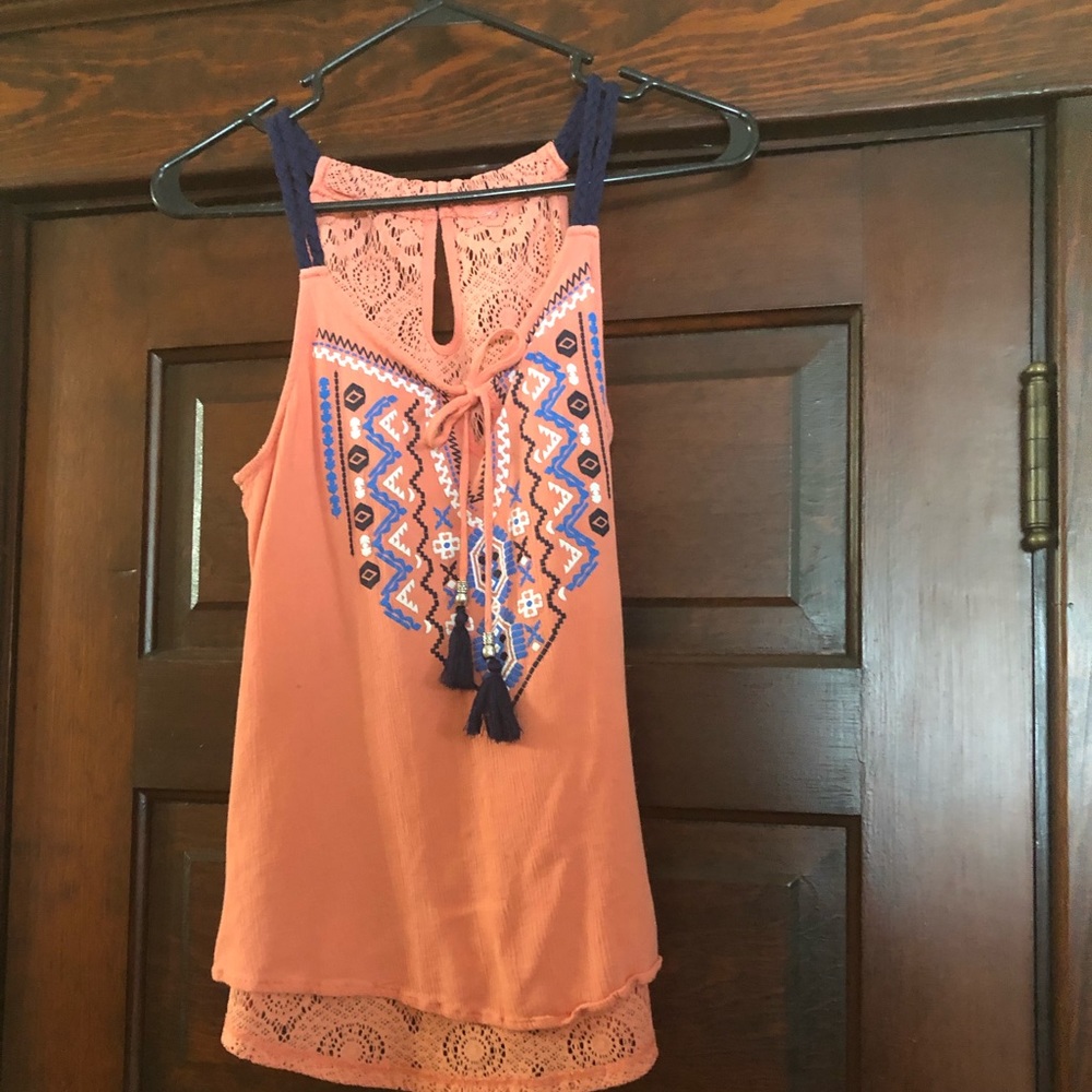 Lace back tank top